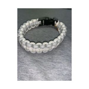 Handmade paracord rope bracelet**put 2 in bundle**